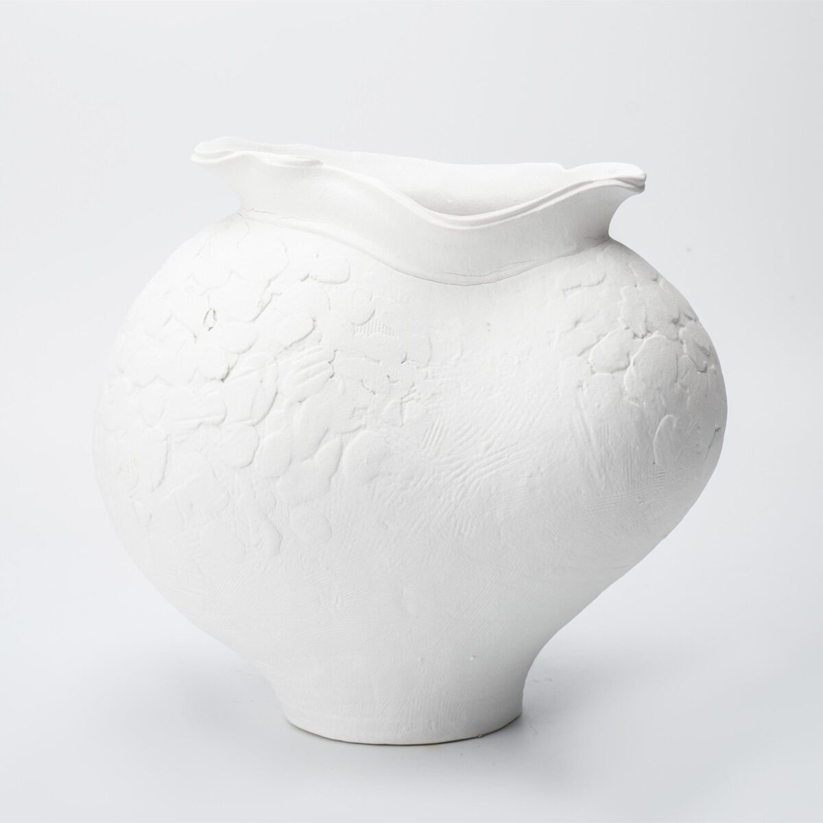 Gaoliang Vase Decor Pure White Handmade Ceramic Vase OEM/ODM (CML29)