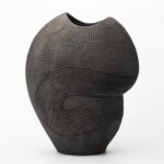 Gaoliang Ceramic Vases Black Irregular Shape Decoration (CML173)