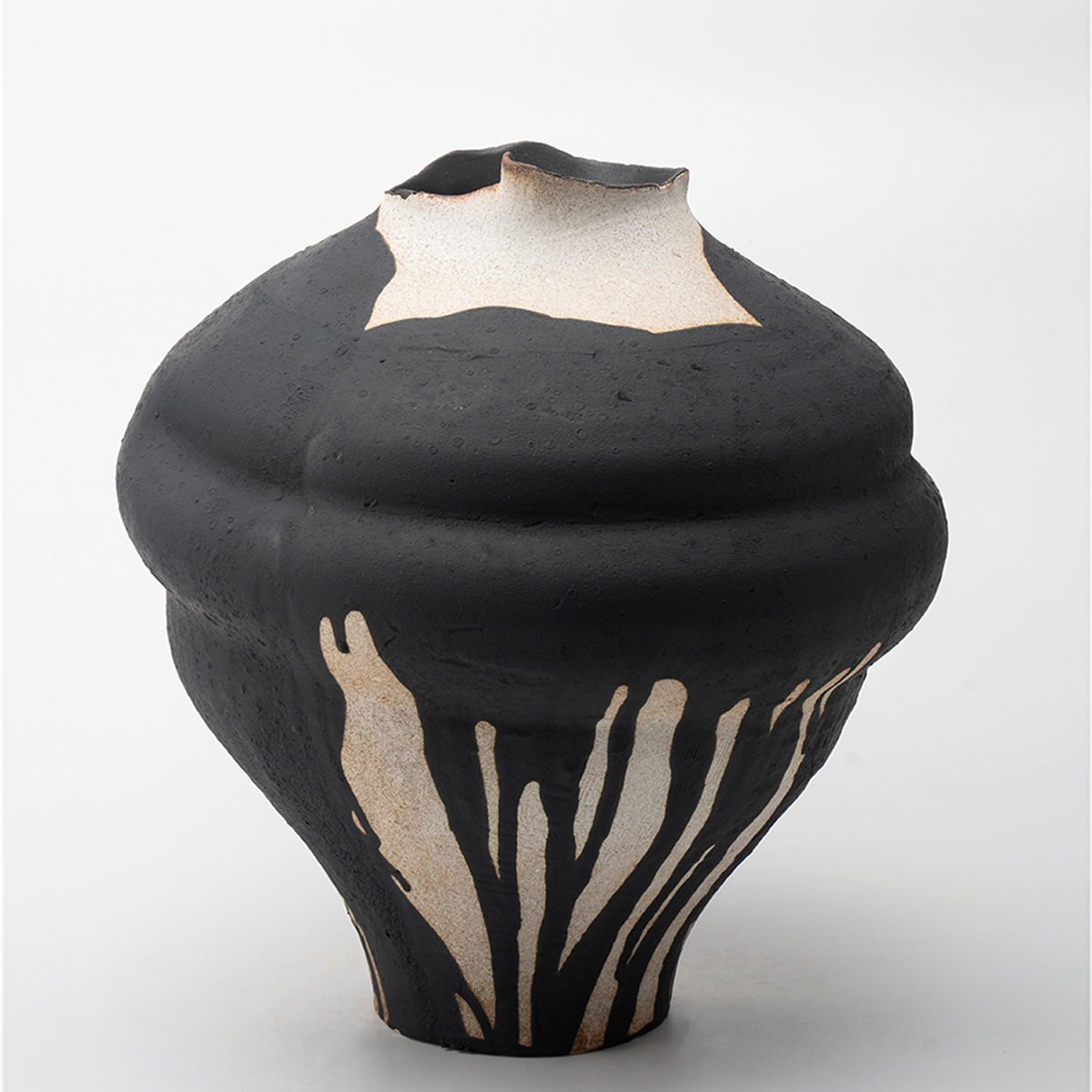 Gaoliang Porcelain Vases Abstract Art Painting Chinese Ceramic Vase OEM/ODM (CML219)