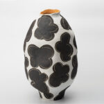 Gaoliang Vase Decor Black and White Handmade Ceramic Vase OEM/ODM (CML246)