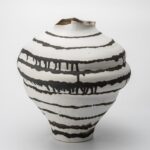 Gaoliang Indoor Desktop Vase Modern Plain Striped Handcrafty Ceramic Vases OEM/ODM (CML160)