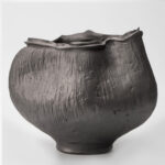 Gaoliang Ceramic Vase Creative Black Irregular Shape OEM/ODM (CML19)
