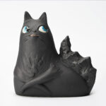 Gaoliang Ceramic Sculpture Contemporary Black Cat Ceramic Statue (CMS67)