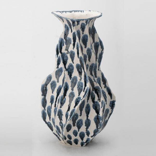 Gaoliang Ceramic Vases Creative Irregular Shape Accessories For Living Room OEM/ODM (CML531)