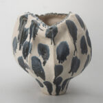Gaoliang Ceramic Vases Unique Creative Art Home Desktop Crafts OEM/ODM (CML699)