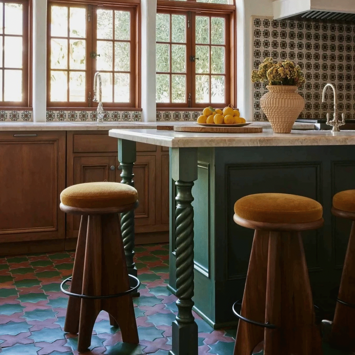 Gaoliang Bar Chair Modern Luxury Wooden Home Furniture High Bar Stool OEM/ODM (BY23)