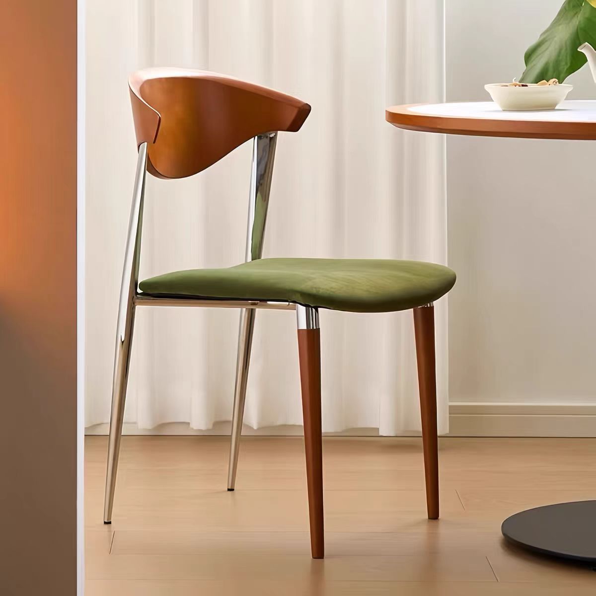 Gaoliang Dining Chair for Sale Velvet Upholstered Dining Room Chairs OEM/ODM (YZ235)