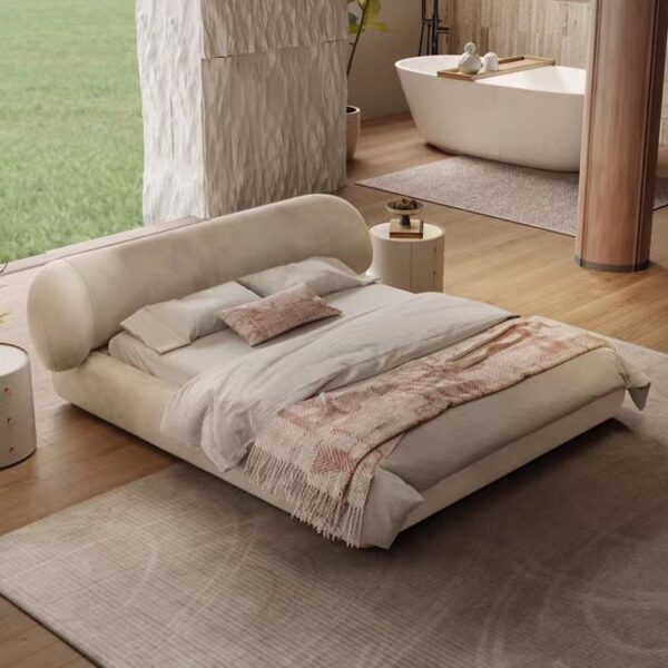 Gaoliang Bed Luxury Fabric Bedroom Furniture Designer Bed Set OEM/ODM (RC70)