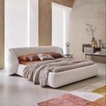 Gaoliang Bed Modern Italian Upholstered Minimalist Luxury King Size Beds OEM/ODM (RC75)