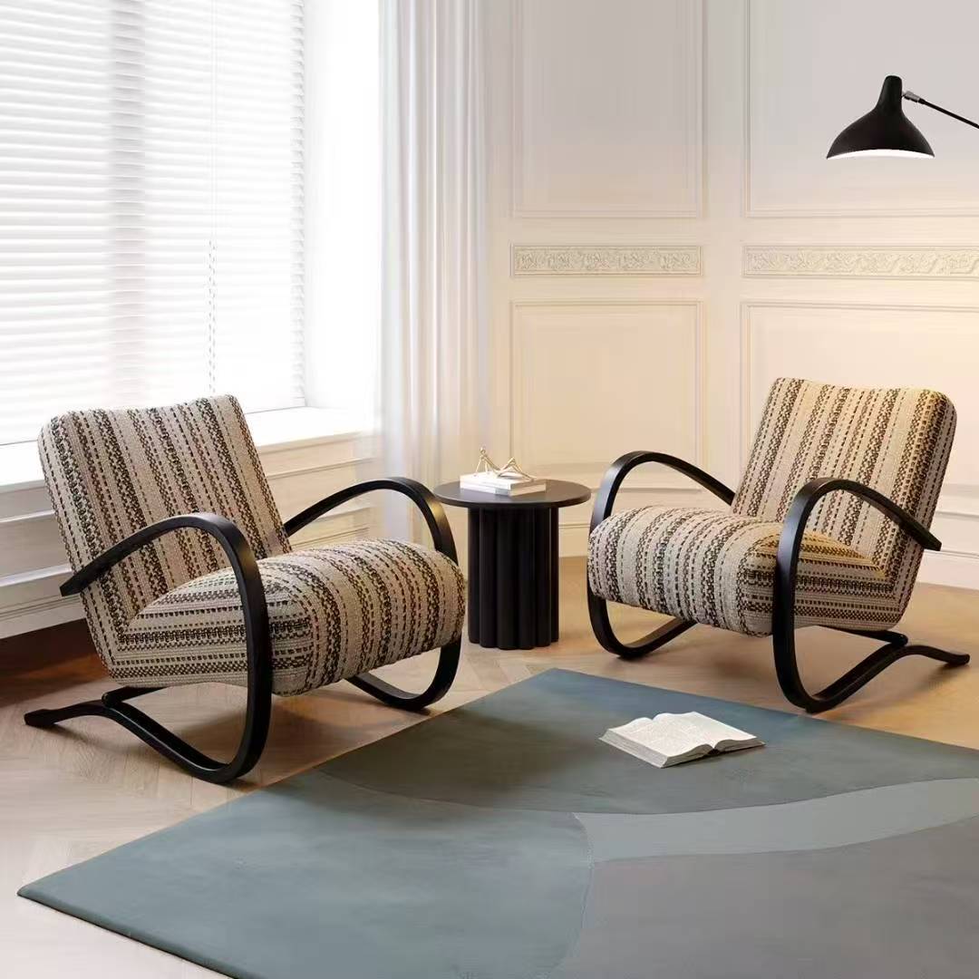 Gaoliang Accent Chair Retro Curved Armrests Leisure Lounge Chair OEM/ODM (DY306)