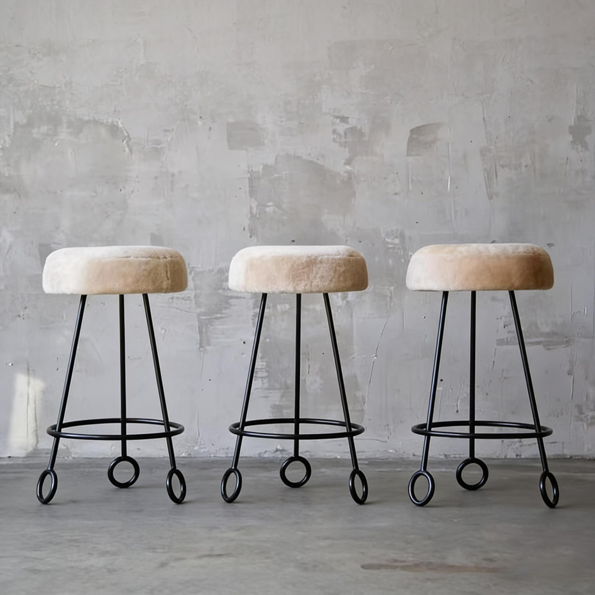 BY50 (2) Gaoliang Bar Stool Modern Iron Metal High Bar Stool Chairs for Home Bar Hotel OEM/ODM (BY50)