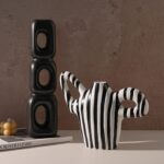 Gaoliang Black Ceramic Vase Room Decoration (TFV11)