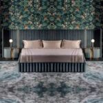 Gaoliang Bed Italian Luxury Modern Winged Design Tall King Size Bed OEM/ODM (HRC07)