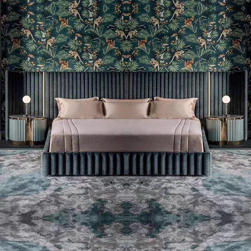 Gaoliang Bed Italian Luxury Modern Winged Design Tall King Size Bed OEM/ODM (HRC07)
