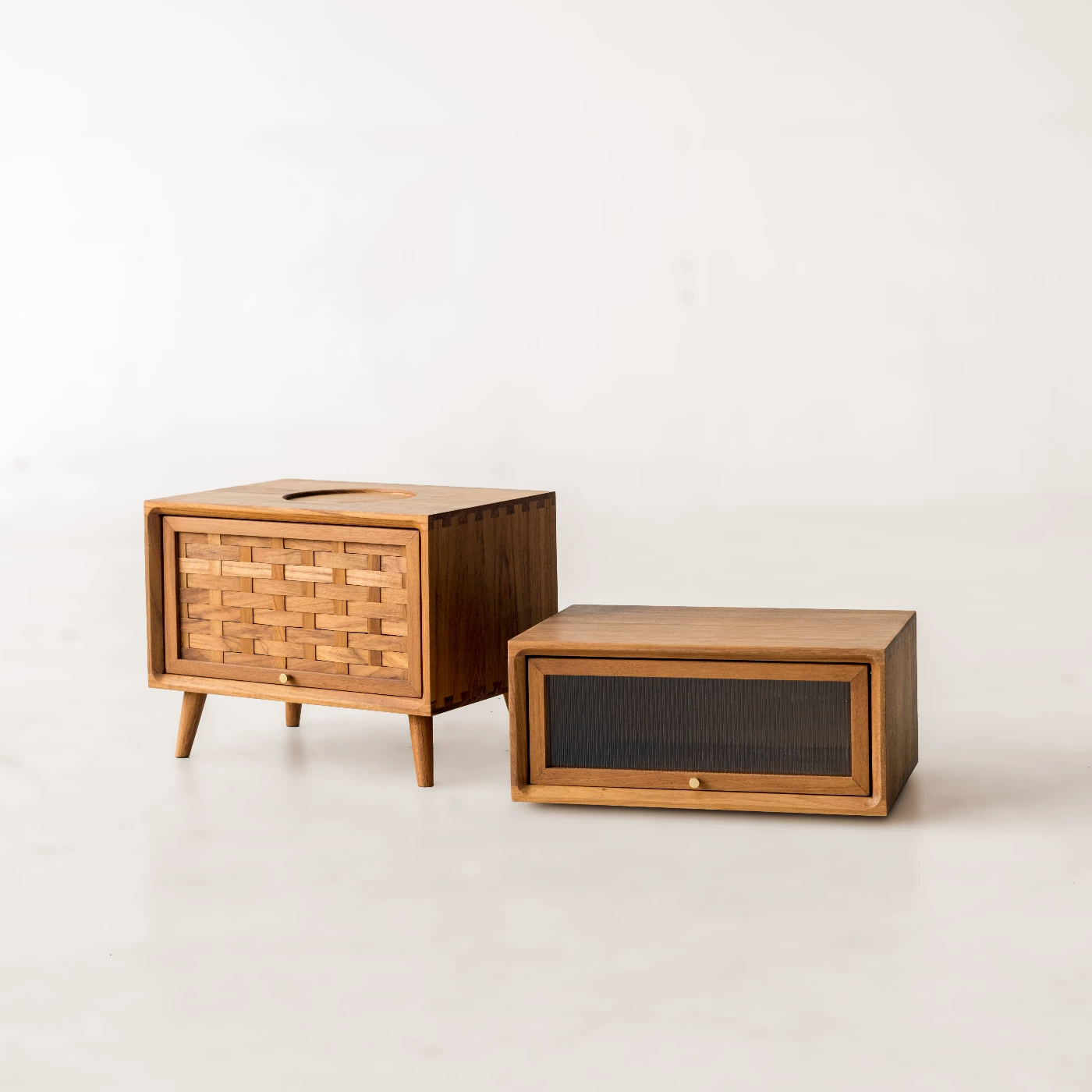 Gaoliang Night Stand Rotating Storage Cabinet Bedroom Bedside Table OEM/ODM (NT120)