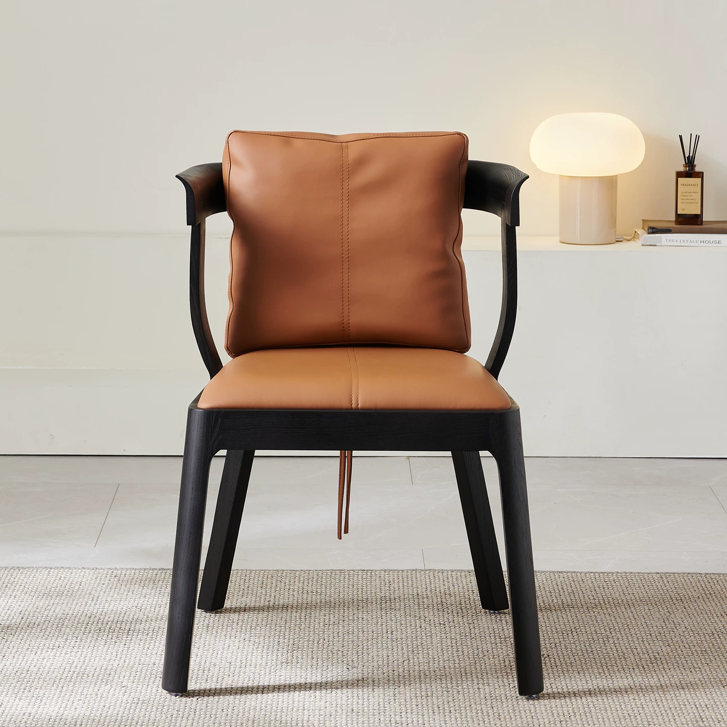 Gaoliang Dining Chair Customizable Retro Wood and Leather Dining Chair OEM/ODM (YZ290)