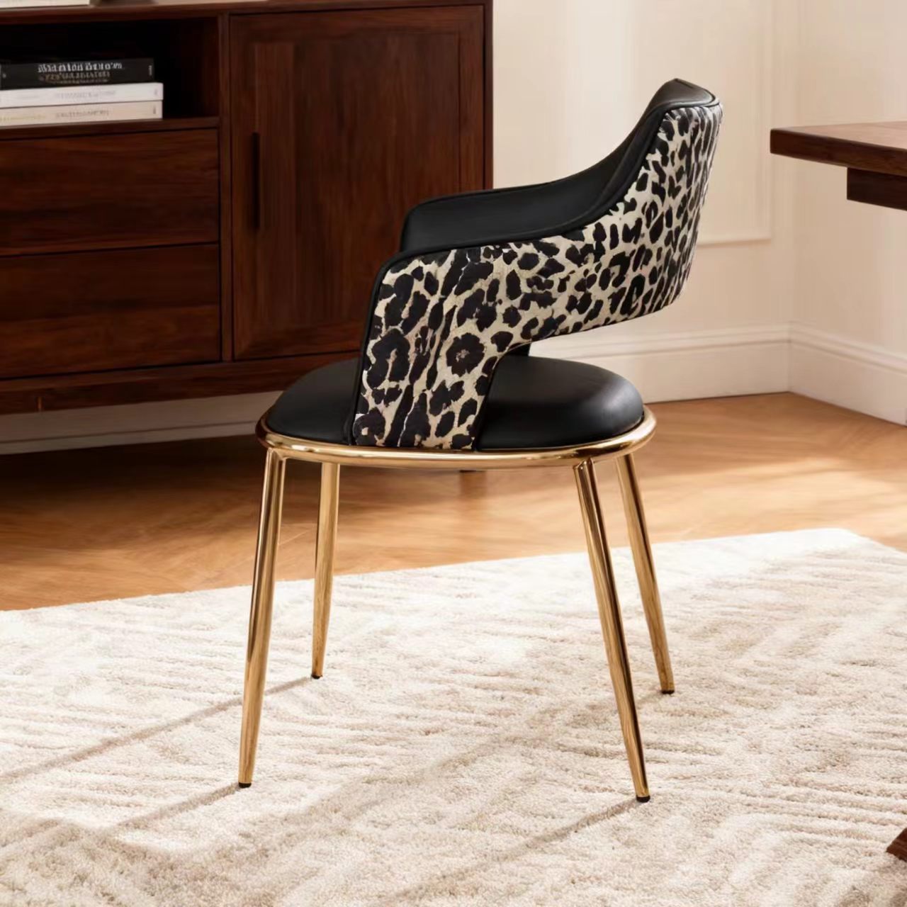 YZ261 (6) Dinning Chair Velvet Fashionable Back Design Dining Room Chairs