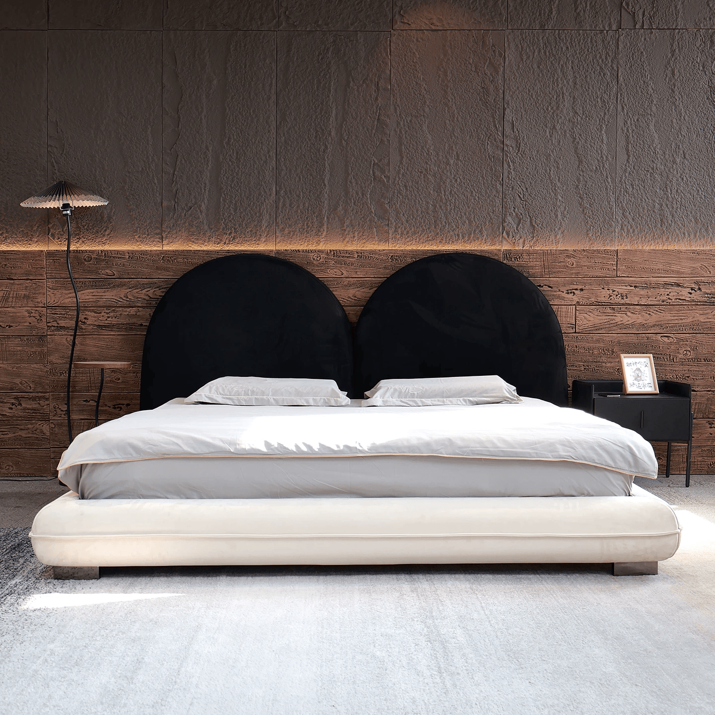 RC97 (2) Gaoliang Bed Luxury Special Shaped King Size Queen Size Full Bed OEM/ODM (RC97)