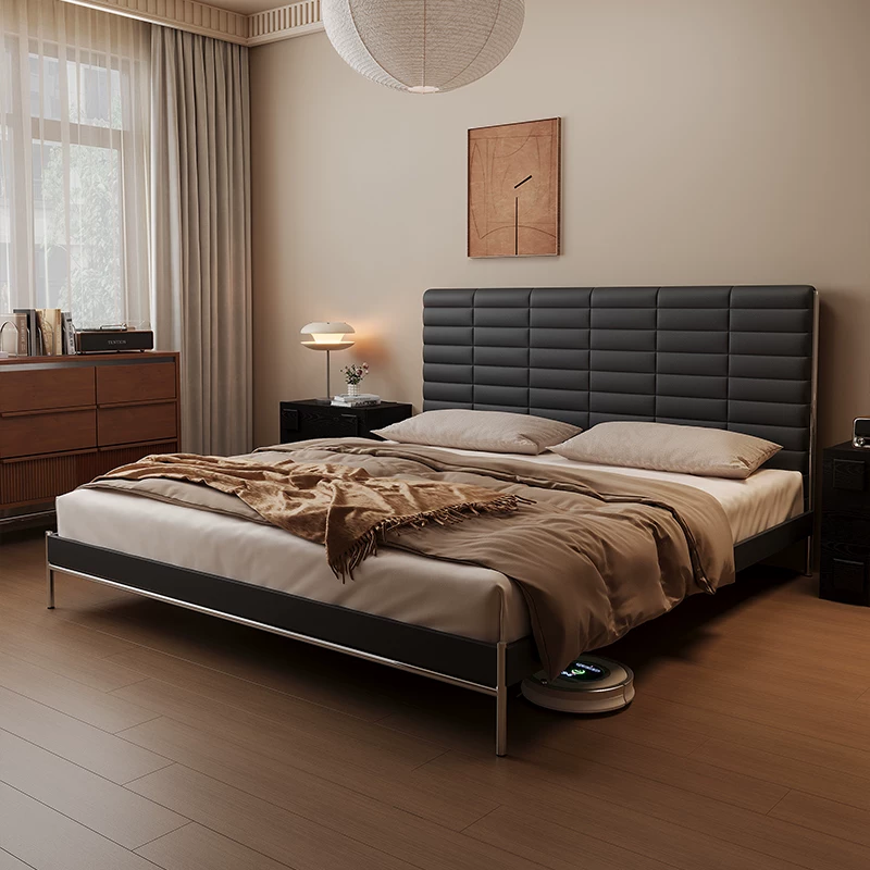 Gaoliang Bed Luxury Black Leather Soft Upholstered Metal Frame Bed OEM/ODM (RC99)