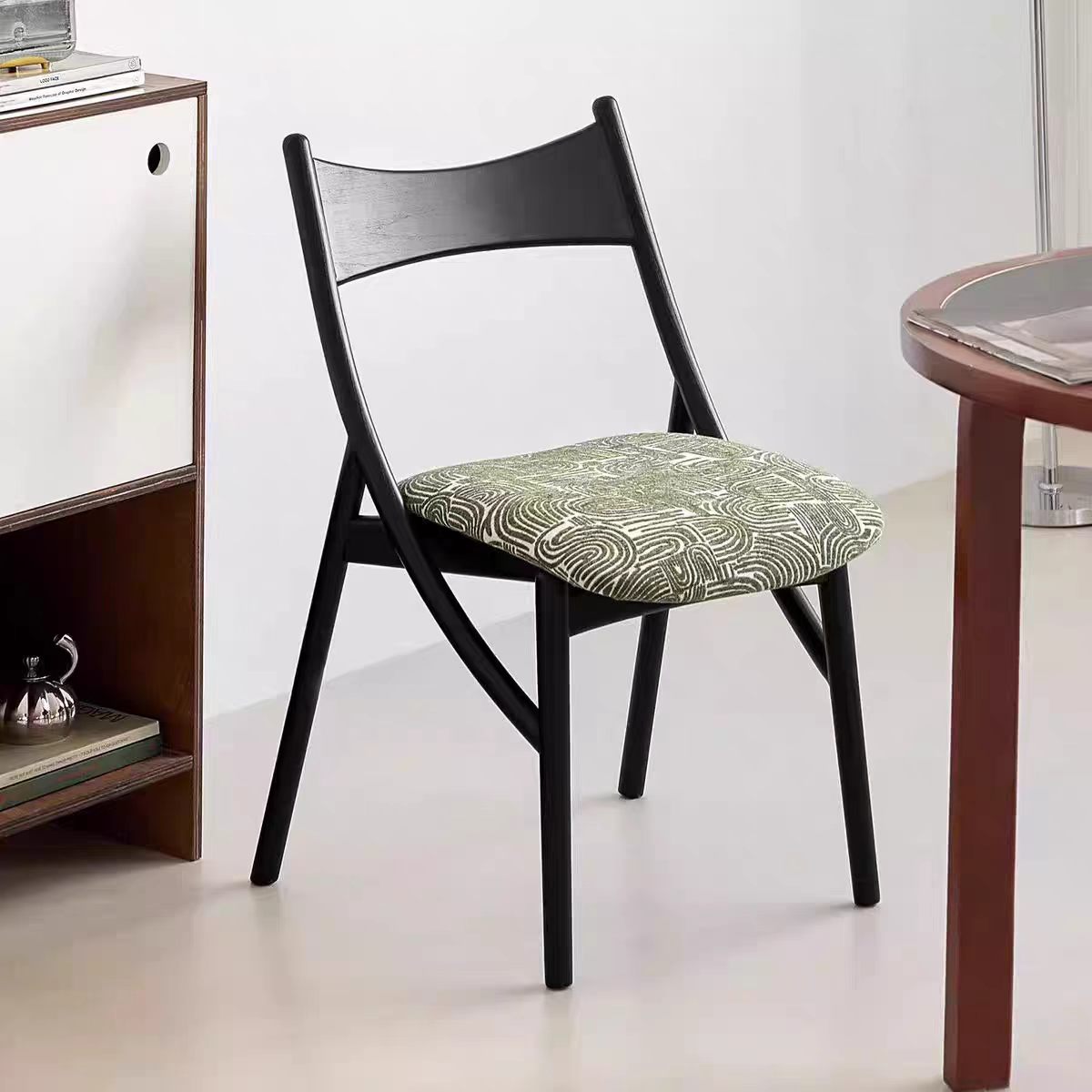 YZ317 Gaoliang Dining Chair Japanese Style Solid Wood Dining Room Chairs OEM/ODM (YZ317)